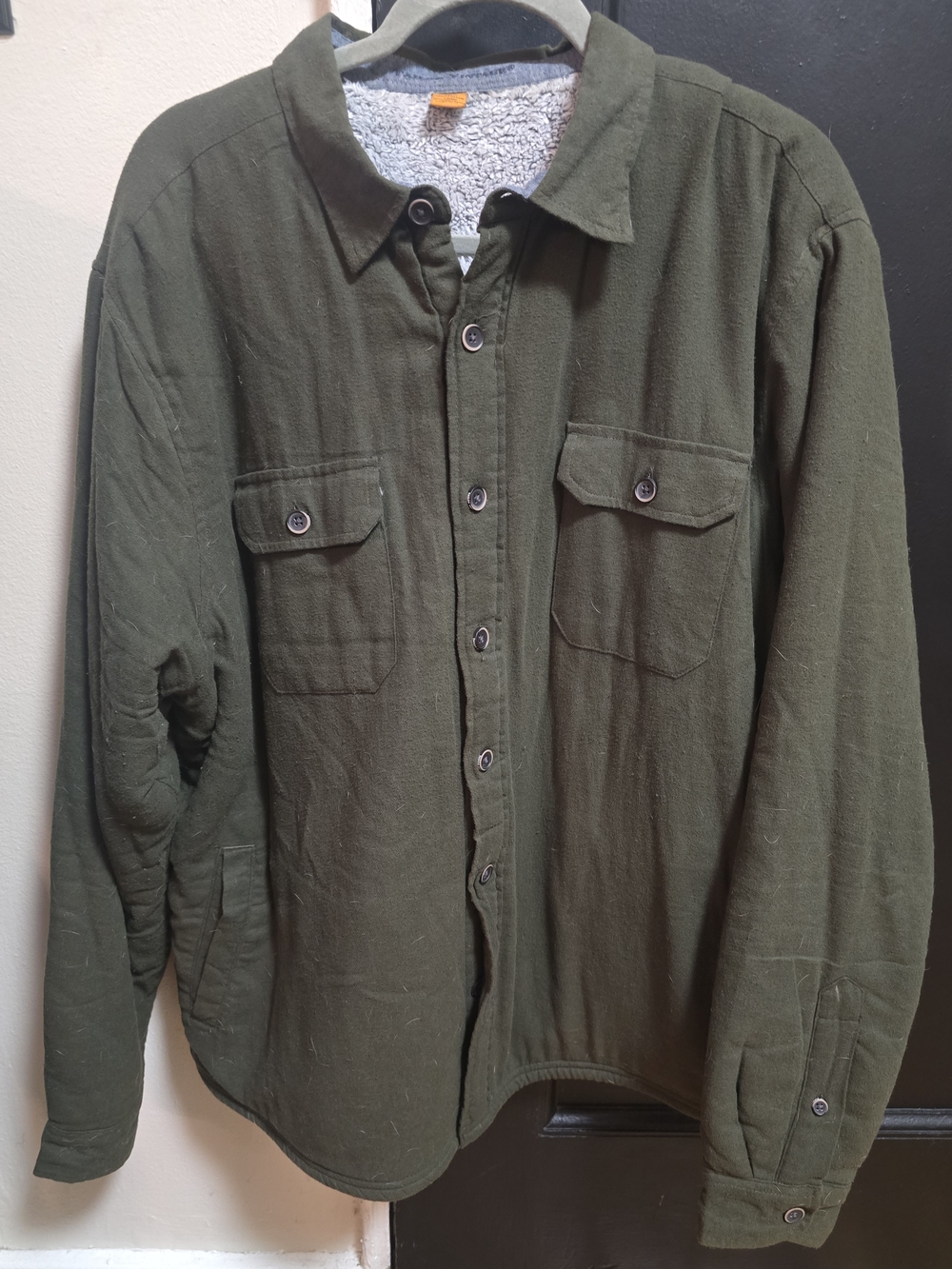 Men’s Sherpa Shacket, Cozy but Still Has Standards 🌲